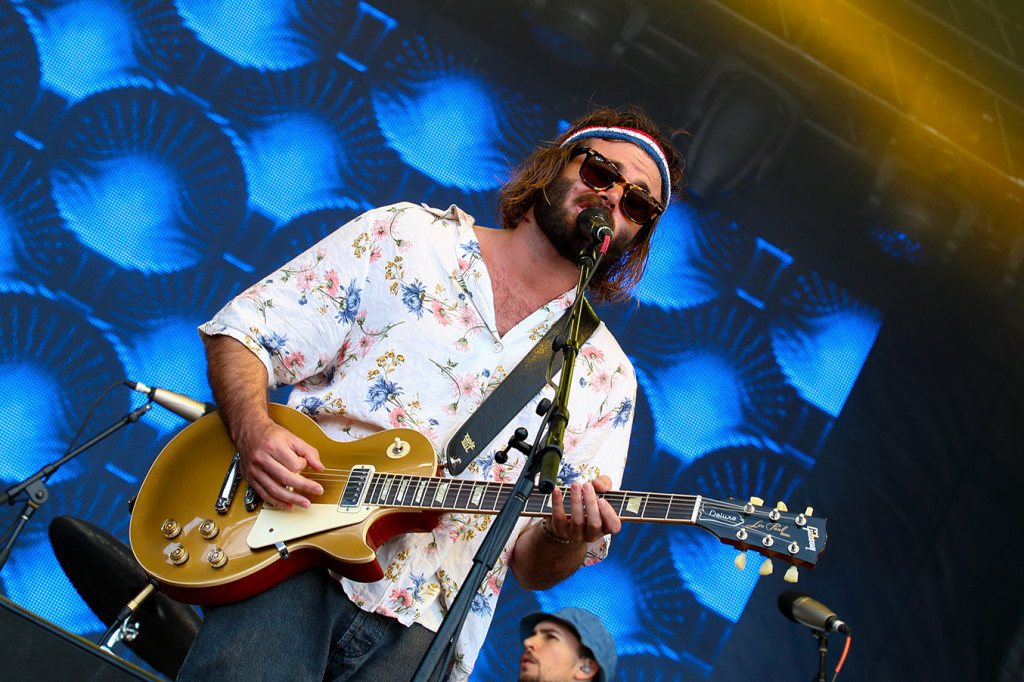 Angus And Julia Stone