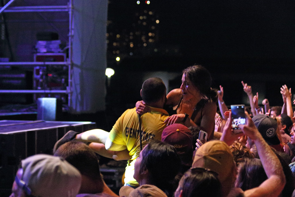 Sublime crowd