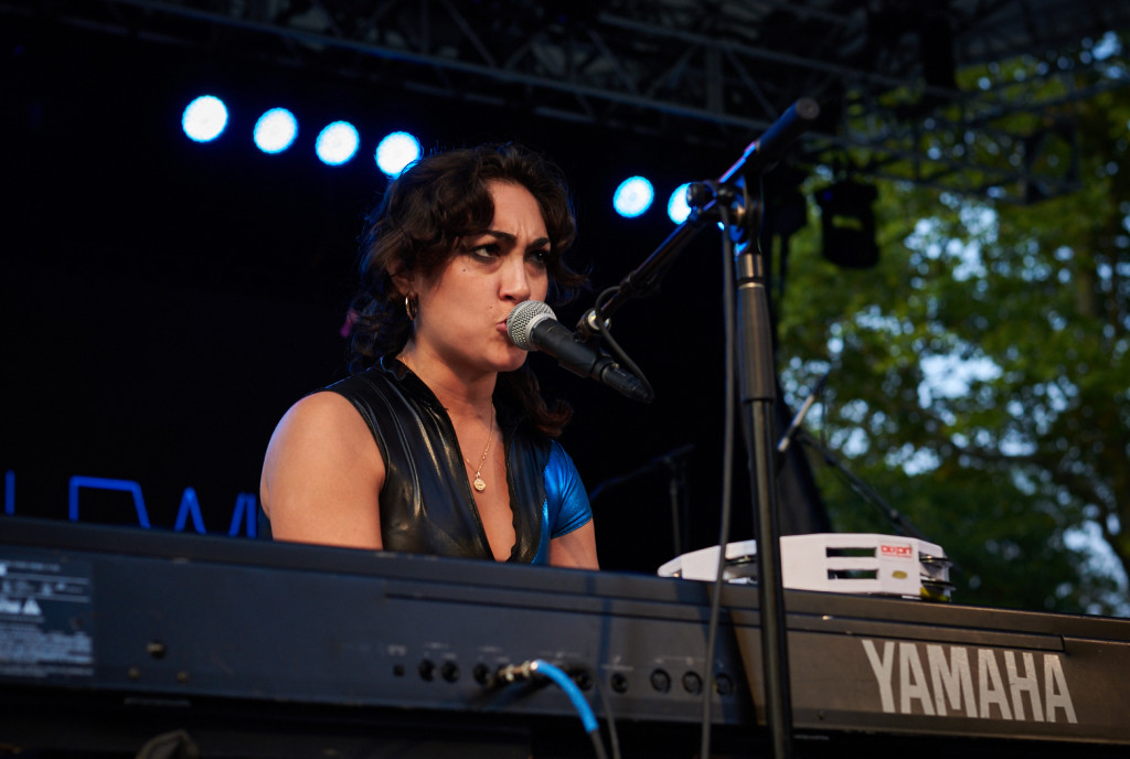 Kitty, Daisy & Lewis