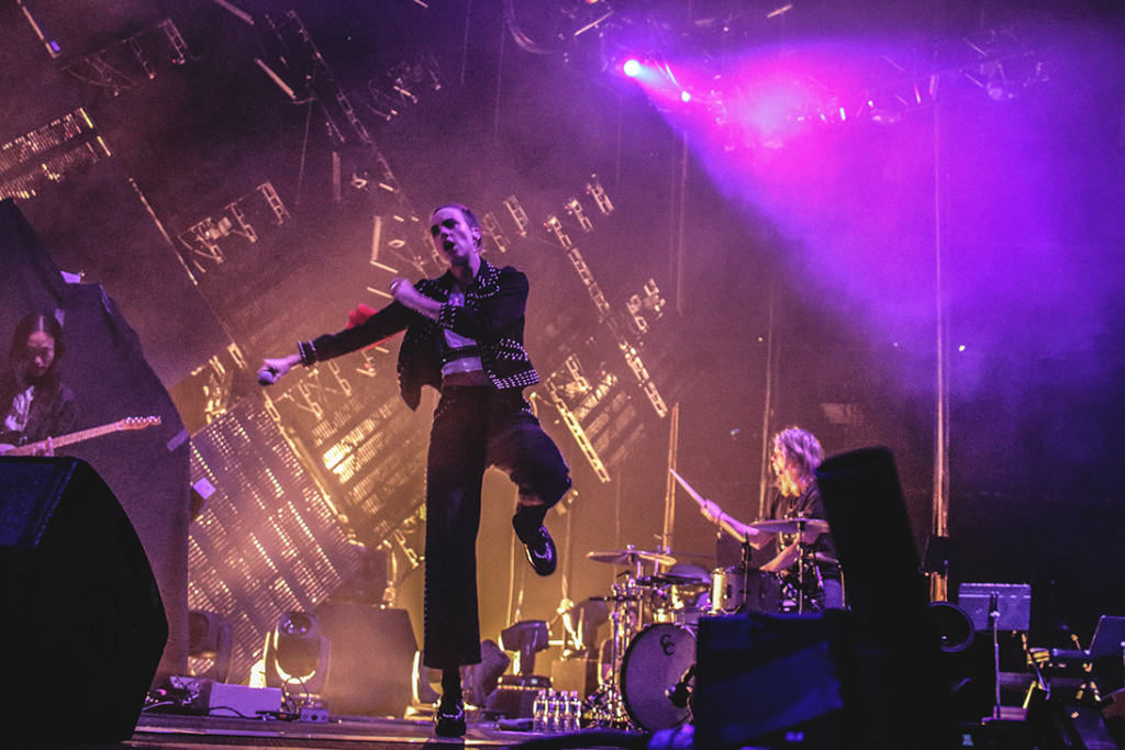 MØ