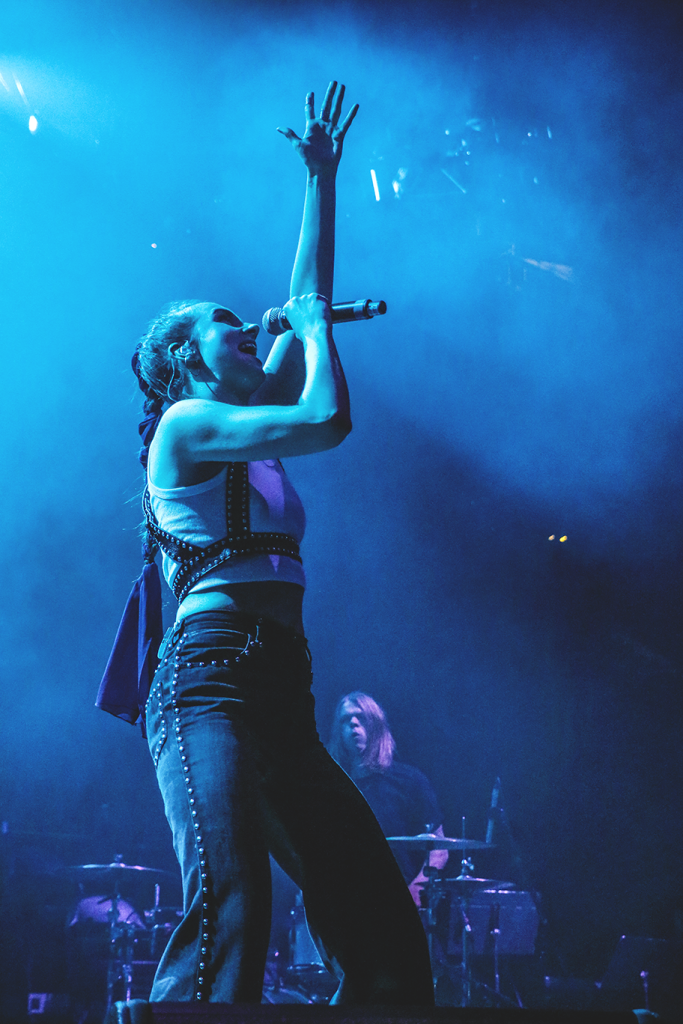 MØ